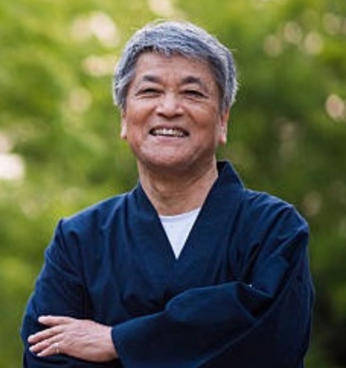 福籠の鑑定師と名乗る男性葛城年寿