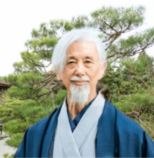 スピリチュアルの鑑定師と名乗る男性大河内信玄