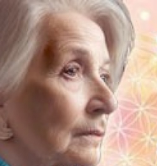 レヴールの鑑定師と名乗る女性デイジー・ブランシェット