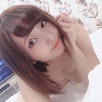 ルームのサクラと思われる女性 アリエル