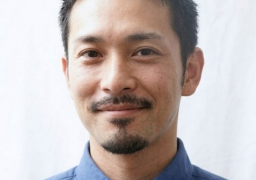 幸運の手紙の鑑定師を名乗る男性天津悠馬