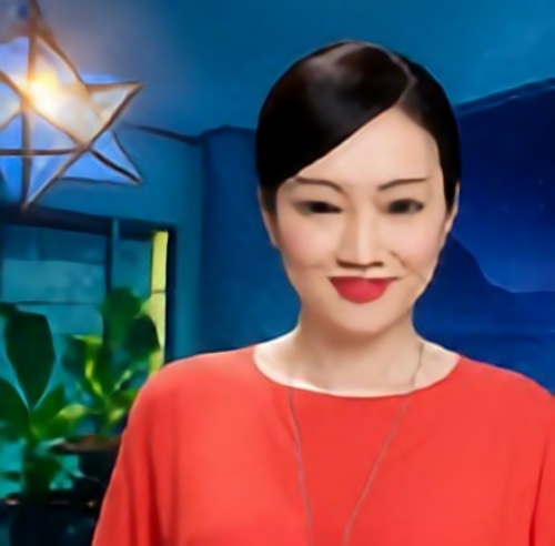 Luceの鑑定師を名乗る女性柳翠蘭