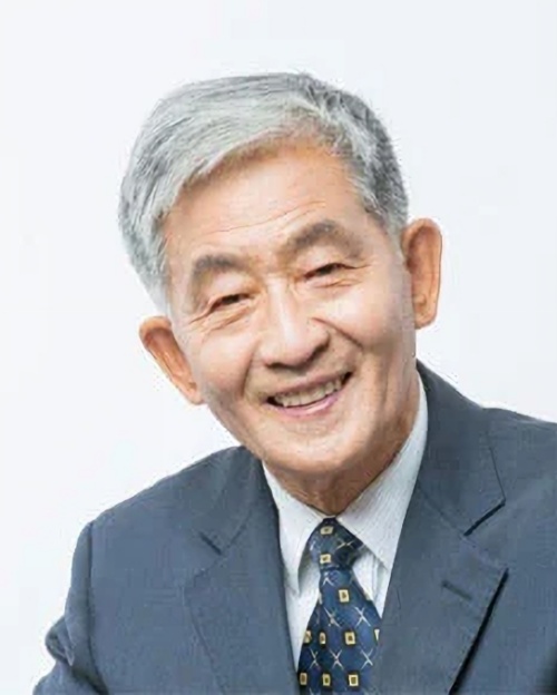 命運の鑑定師と名乗る男性真田京介