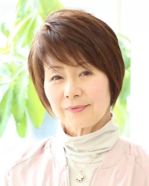 命運の鑑定師と名乗る女性鈴木心晴