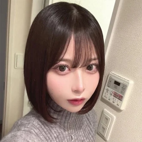ココアイのサクラと思われる女性あずさ