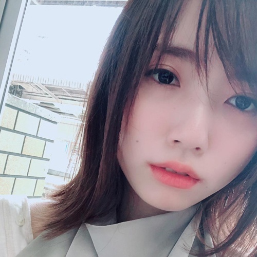 matchのサクラと思われる女性はる