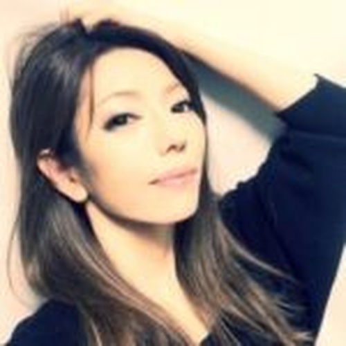 elegant（エレガント）のサクラと思われる女性飯田知香