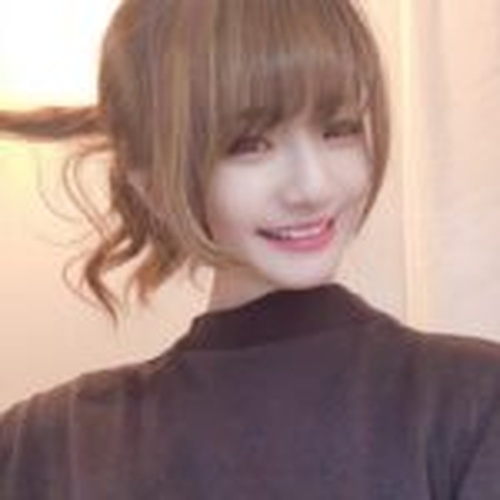 elegant（エレガント）のサクラと思われる女性里奈