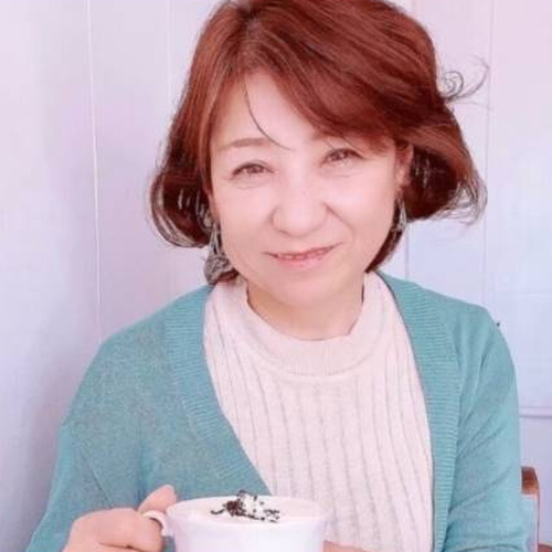 イゴコチのサクラと思われる女性ふみ