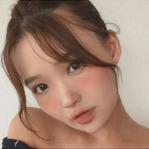 熟愛ロマンスのサクラと思われる女性彩香シンママ