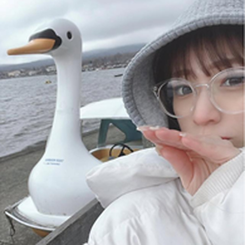 Lunage(ルナージュ)のサクラと思われる女性ももね